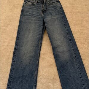 Zara Classic Blue Jeans - Size 4
